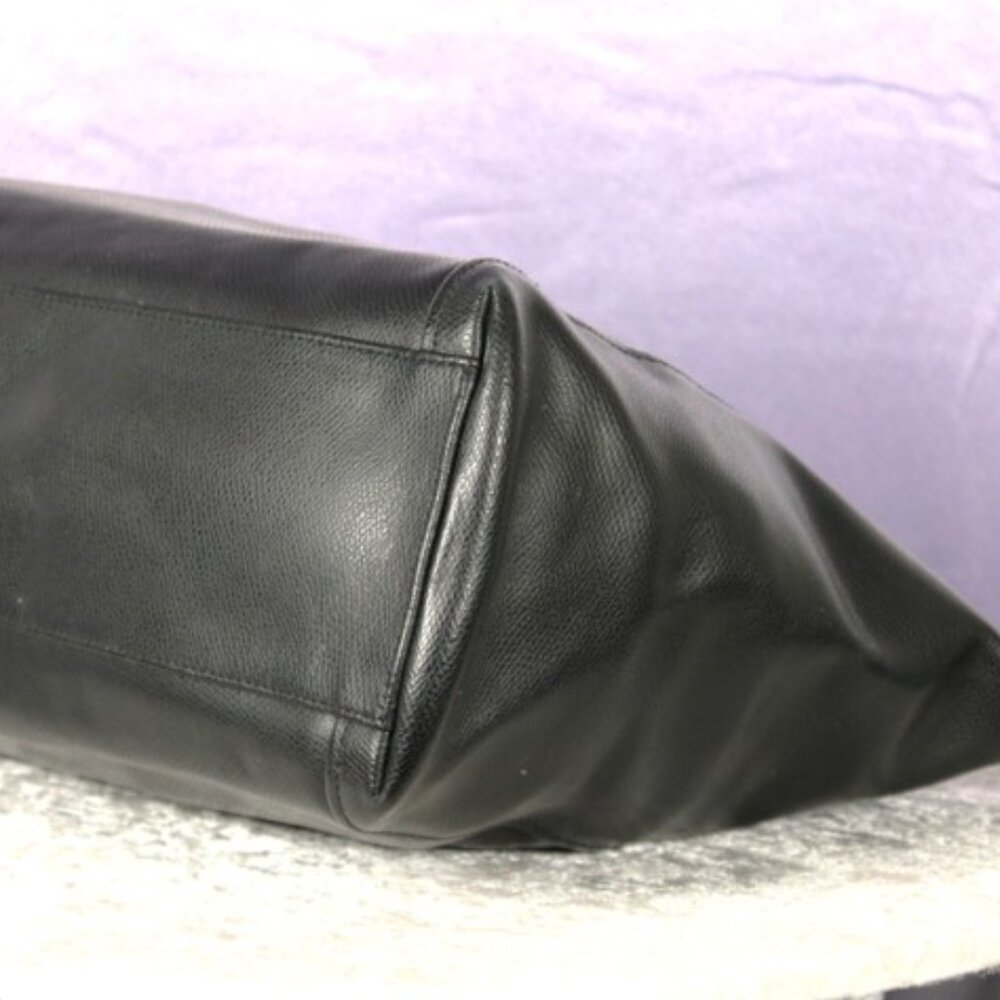 Coach Black Leather Tote with Matching Pouch and Strap - Picture 5 of 16